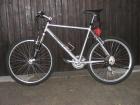 VERKAUFE SUPER MOUNTAIN-BIKE