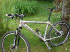 Cube Race Bike wie NEU