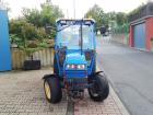 Iseki 5035 Allrad Winterdienst Schneeschild Schmalspurschlepper Weinbergschleppe